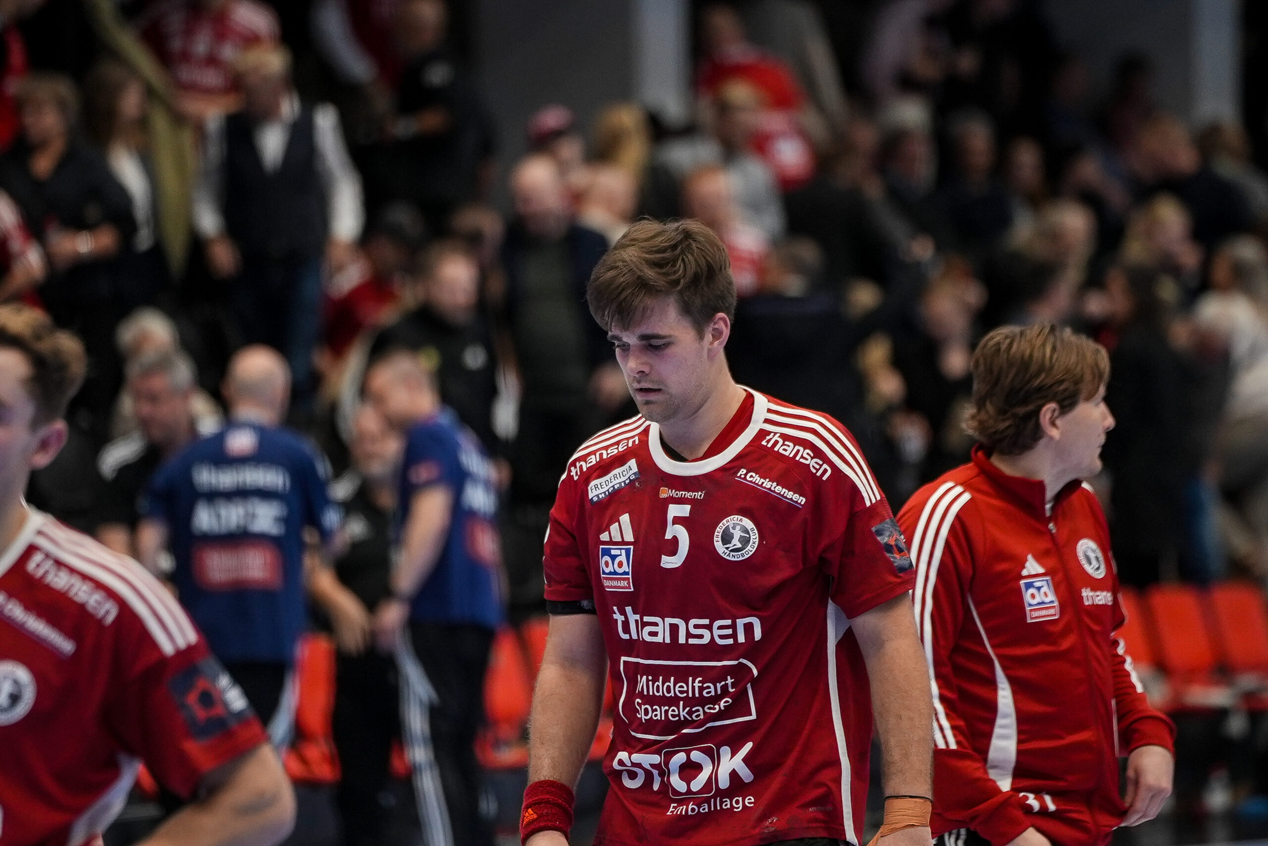 Live: FHK jagter vital sejr i ligaen