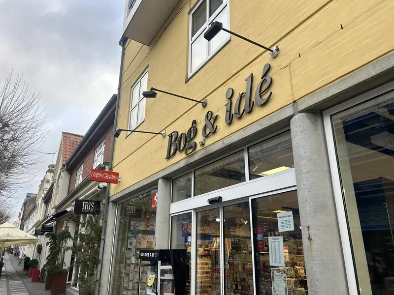 Låge 8: Bog &amp; Idé: Her finder både børn og voksne deres julefavoritter