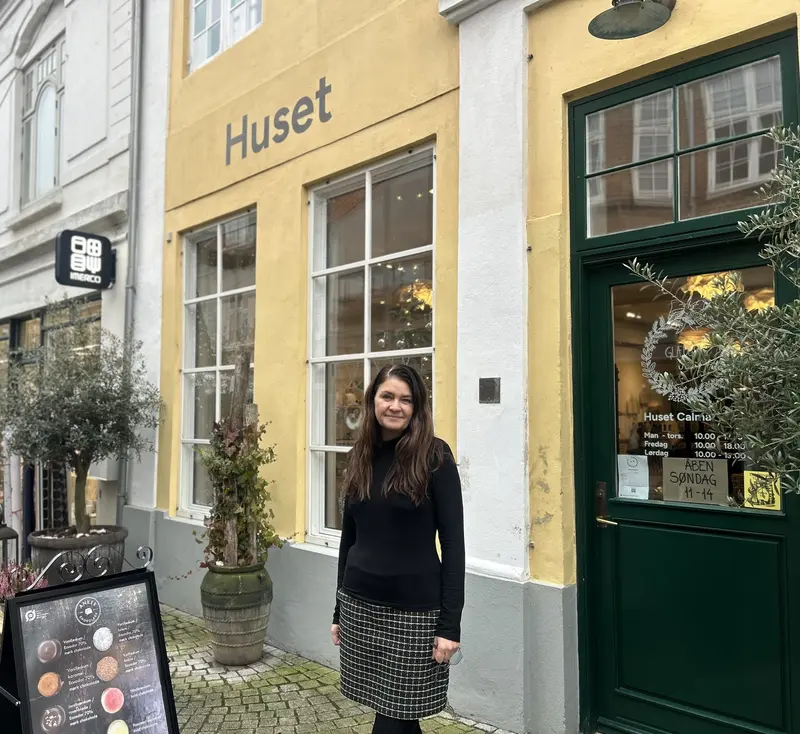 Låge 13: Huset Calma: Gastronomi, julepynt og gaver der holder hele livet