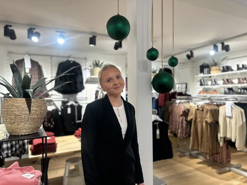 Låge 5: NIELSENs: Julestemning mellem strik og julekugler