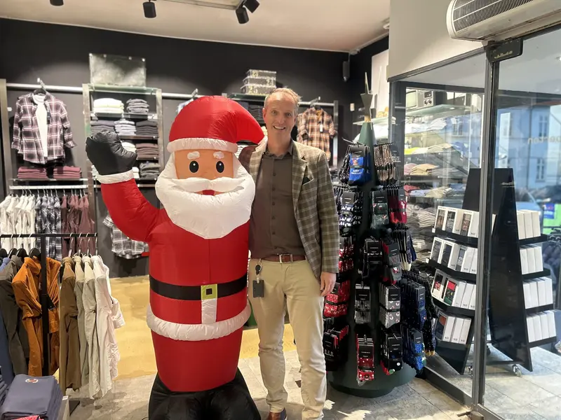 Låge 8: Tøjeksperten: Hvor julehumøret smitter