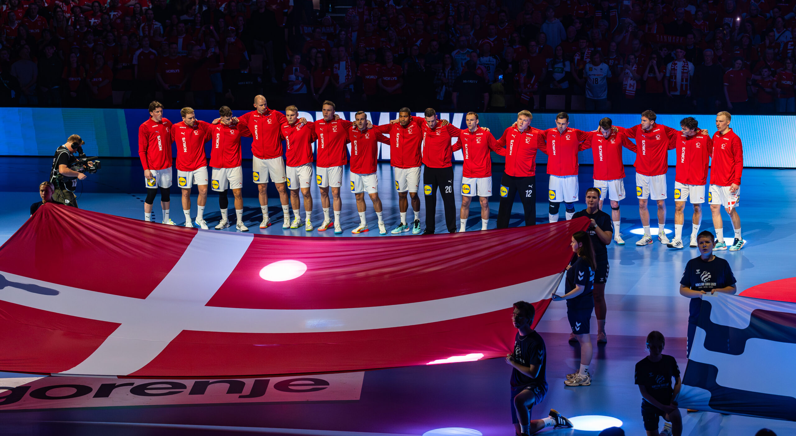 Live: Danmark i nordisk semifinalebrag