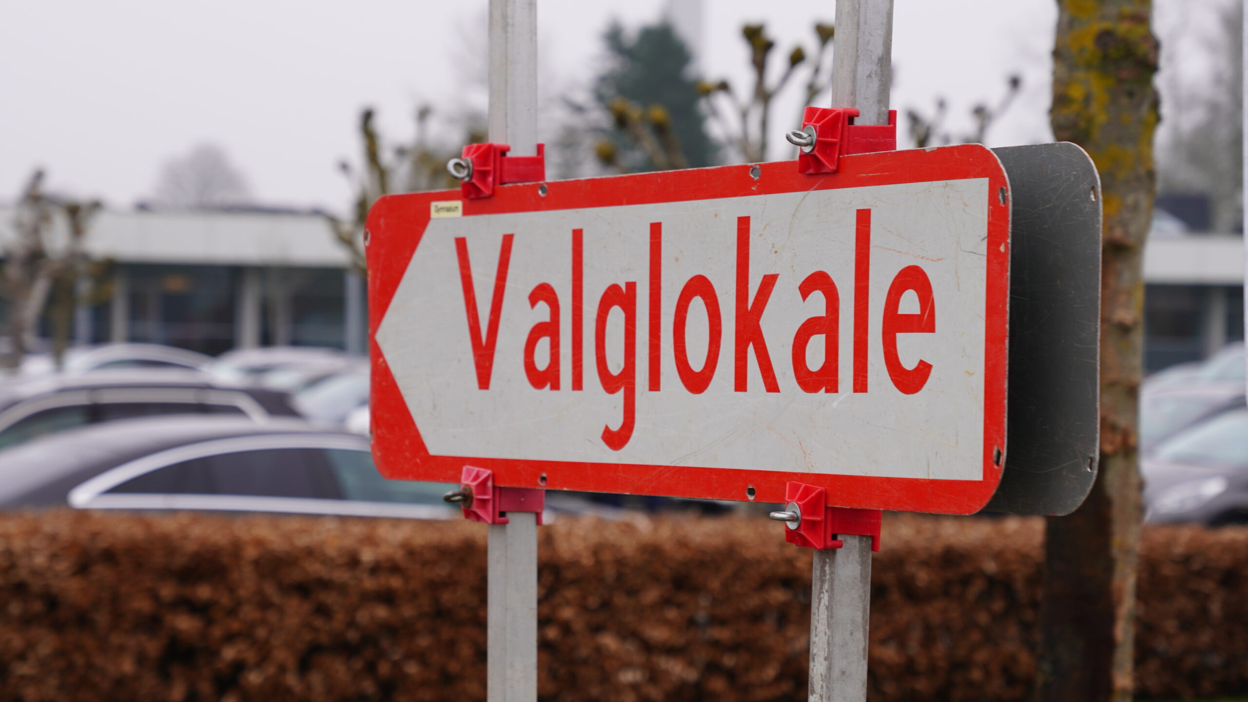 Valget er ringet ud — og exitpollen er nådesløs: Historisk nederlag til S og V