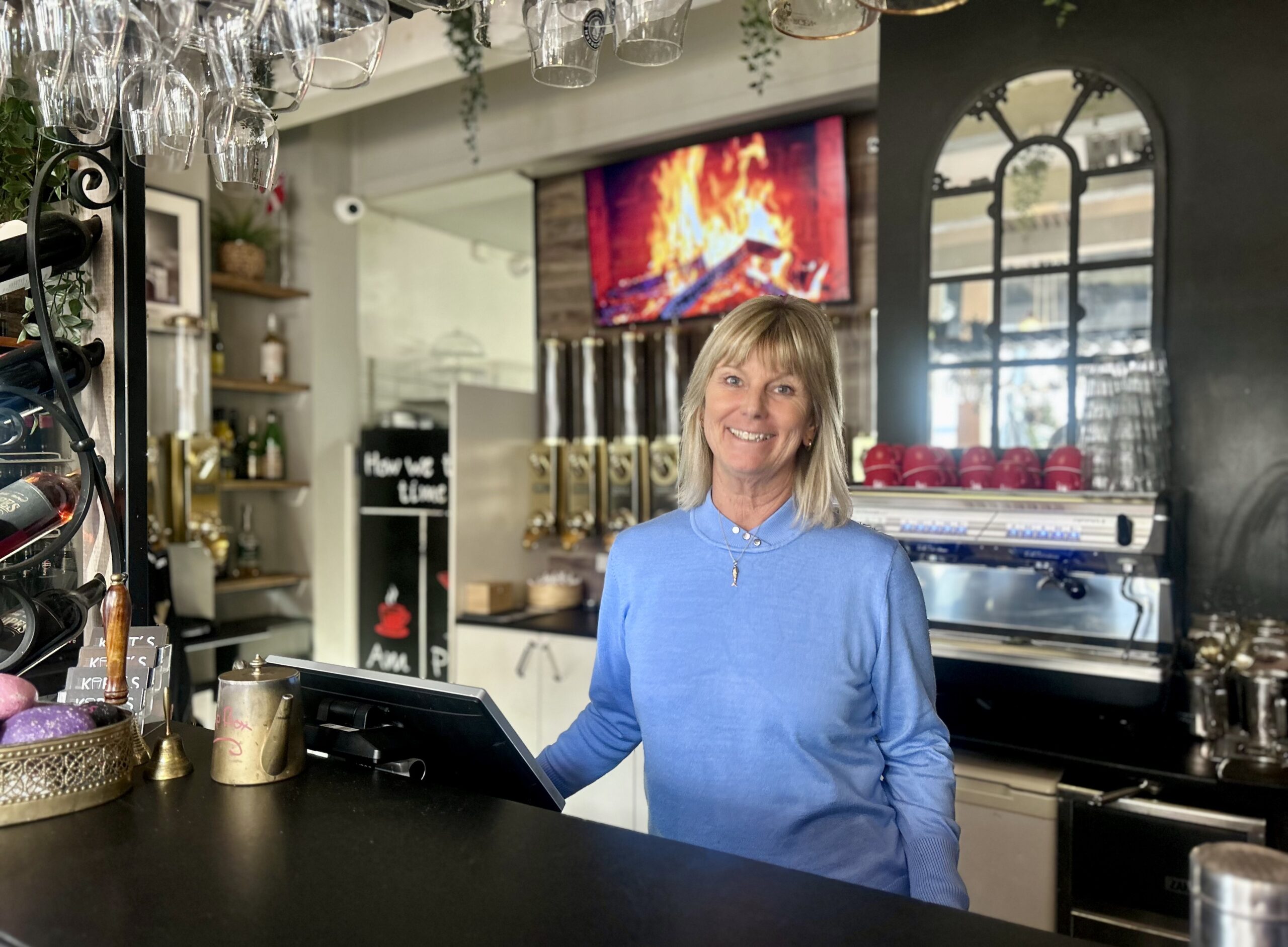 Ny ejer, samme hygge: Pia har åbnet dørene hos Kurt's Kaffebar