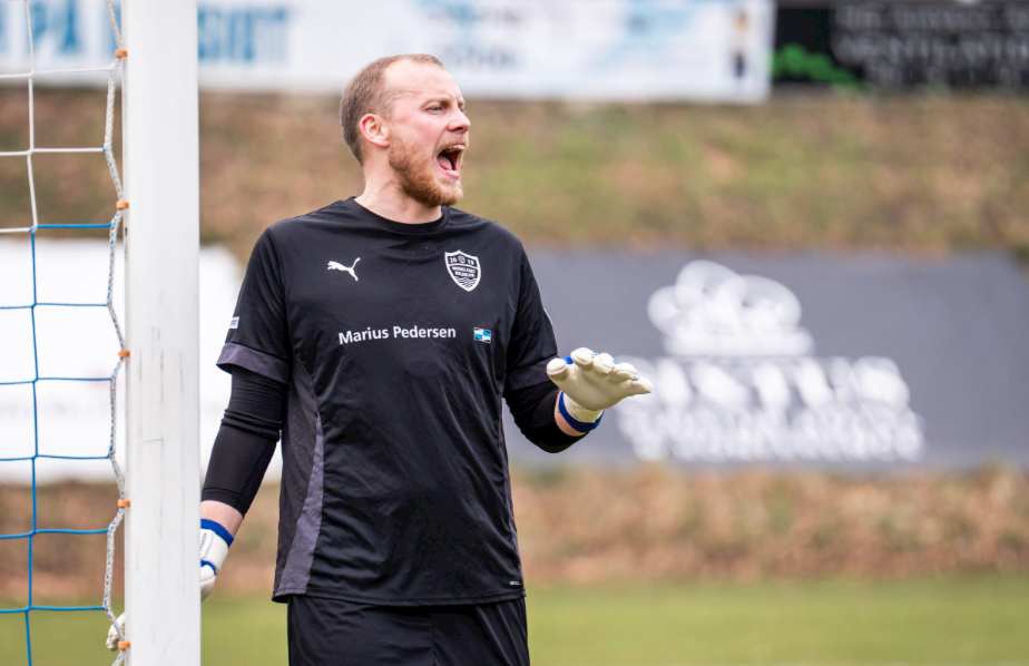 Casper Radza forlader Middelfart Boldklub efter ni et halvt år