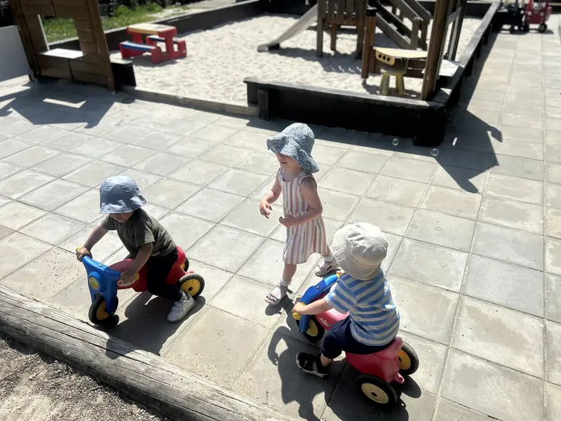 Efter år som nomade har dagplejen endelig fået sit eget hus