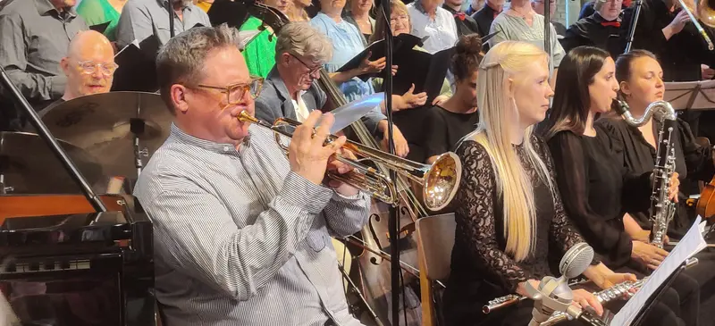 Gal eller genial? Et musikalsk trafikuheld i bakgear