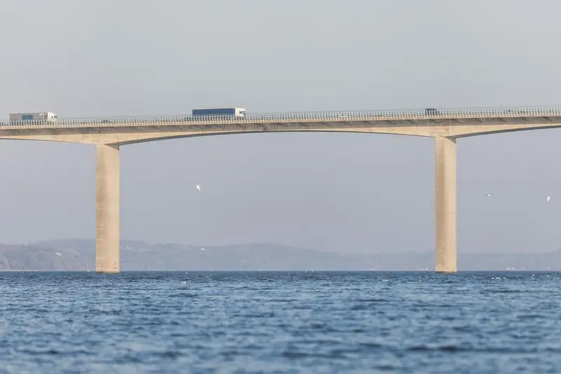 Mand reddet op af Vejle Fjord