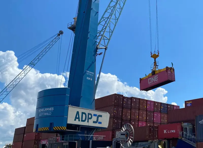 Fredericia Havn slår containerrekord med udsigt til magisk grænse
