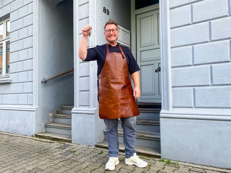 Han forlod ræset i København, for Fredericia kan det, Nørrebro kunne. I fredags flyttede byens nye køkkenchef ind