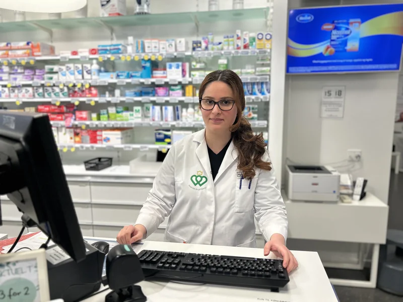 Skal du rejse til jul? Så er det nu, Middelfart Apotek kan hjælpe med vaccinerne