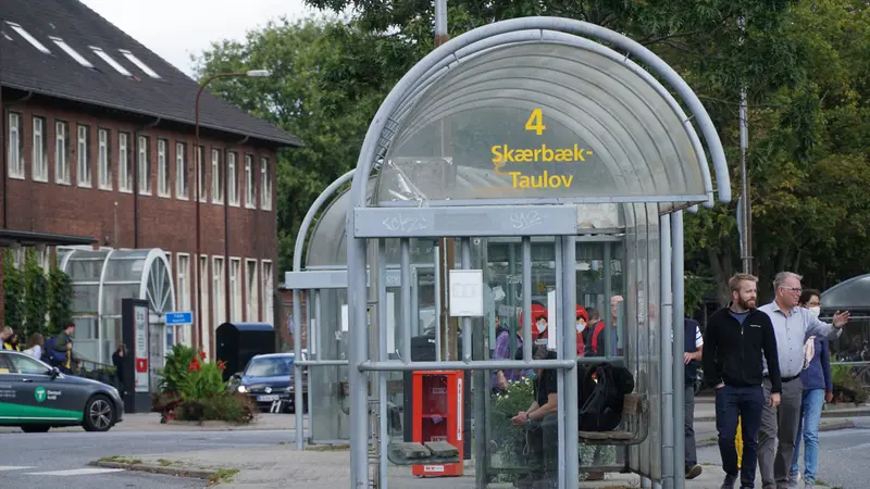 Mand blev overfaldet af seks unge drenge